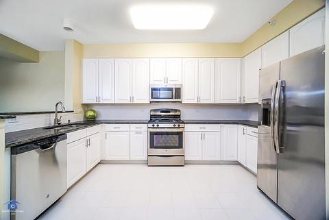 1 Itasca Pl #402, Itasca, IL 60143 photo 3