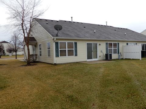 212 Cobblestone Cir, Harvard, IL 60033 photo 3