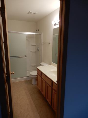 212 Cobblestone Cir, Harvard, IL 60033 photo 13