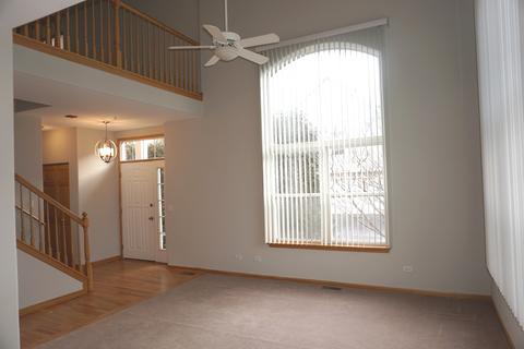 766 River Walk Dr #766, Wheeling, IL 60090 photo 3
