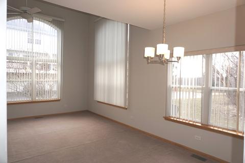 766 River Walk Dr #766, Wheeling, IL 60090 photo 4