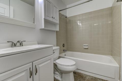 406 Shawn Ct, Wheeling, IL 60090 photo 12