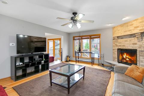 8516 Moody Ave, Burbank, IL 60459 photo 5