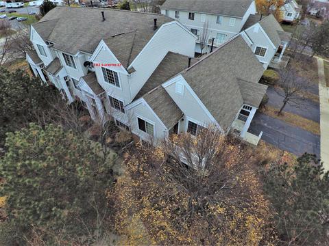 162 Lucerne Ct, Wheeling, IL 60090 photo 2