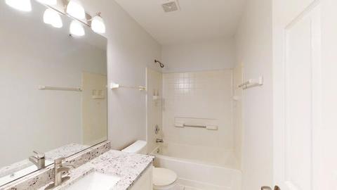 162 Lucerne Ct, Wheeling, IL 60090 photo 22
