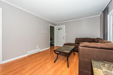 1612 Pleasant Ave, Mchenry, IL 60050 photo 14