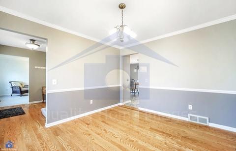 2435 Harbor Ct, Aurora, IL 60504 photo 11