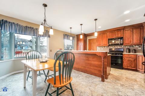 2435 Harbor Ct, Aurora, IL 60504 photo 34