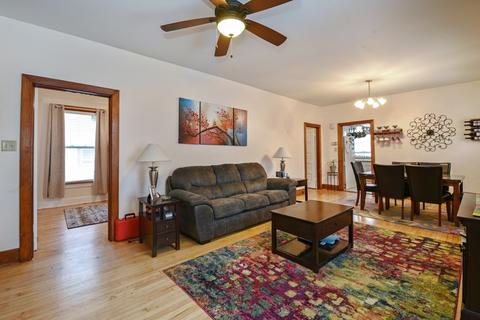 436 Morgan St, Elgin, IL 60123 photo 2