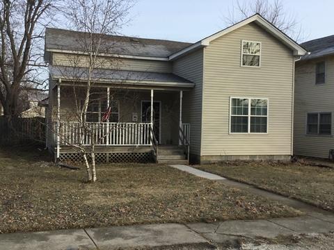 208 E Seminole St, Dwight, IL 60420 photo 1
