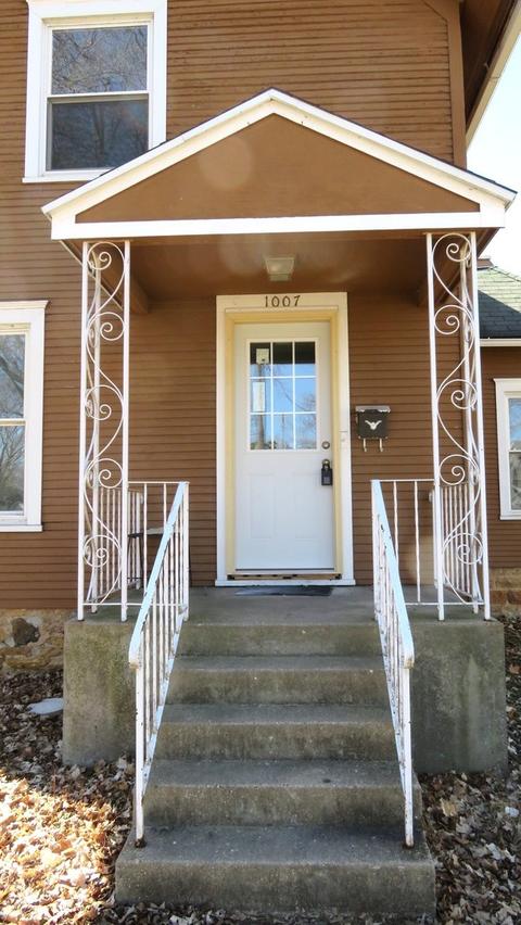 1007 4th Ave, Sterling, IL 61081 photo 2
