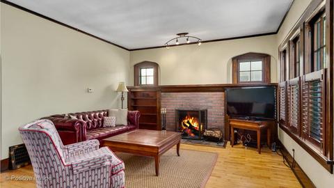 404 Lyon Ave, Wheaton, IL 60187 photo 5