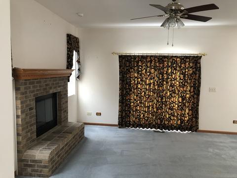 1104 Clover Dr, Minooka, IL 60447 photo 6
