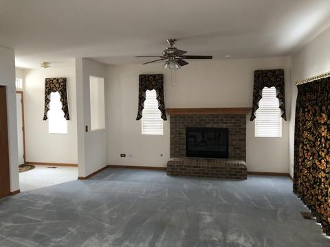 1104 Clover Dr, Minooka, IL 60447 photo 7