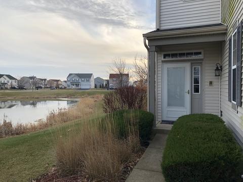 1104 Clover Dr, Minooka, IL 60447 photo 3