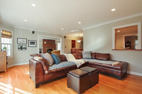 717 Indian Rd, Glenview, IL 60025 photo 9