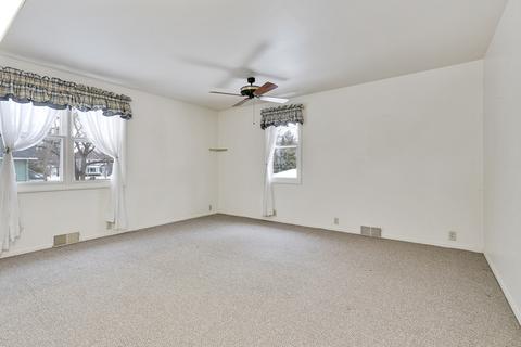 218 S 7th St, West Dundee, IL 60118 photo 18