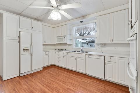 218 S 7th St, West Dundee, IL 60118 photo 3