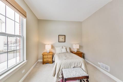 1691 Constitution Dr, Glenview, IL 60026 photo 14