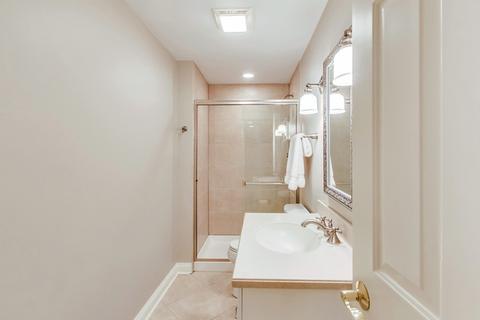 1691 Constitution Dr, Glenview, IL 60026 photo 35