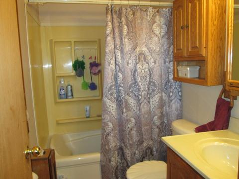 443 Harbor Ter, Bartlett, IL 60103 photo 13