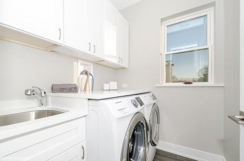 3428 N Marshfield Ave, Chicago, IL 60657 photo 18