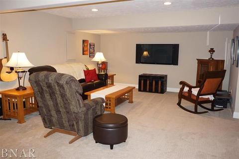 1018 Granite Way, Normal, IL 61761 photo 22