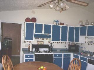 206 Churchill, Normal, IL 61761 photo 3
