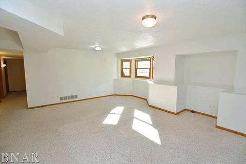 1315 Limerick Ln, Normal, IL 61761 photo 22