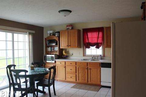 123 Crossing, Normal, IL 61761 photo 3