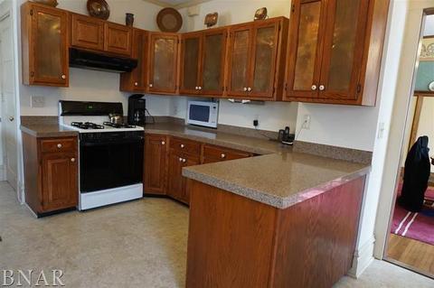 801 Broadway Ave, Normal, IL 61761 photo 9
