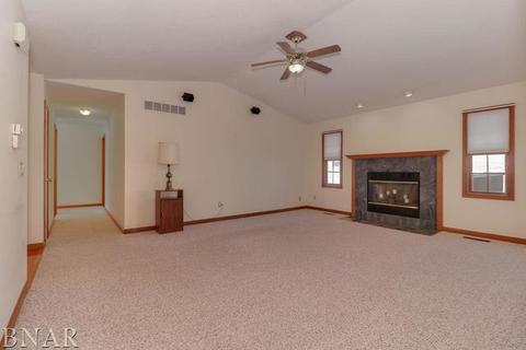 1400 Shannon, Normal, IL 61761 photo 4