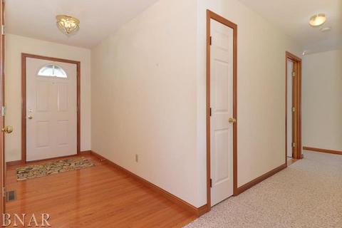 1400 Shannon, Normal, IL 61761 photo 15