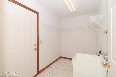 1400 Shannon, Normal, IL 61761 photo 10
