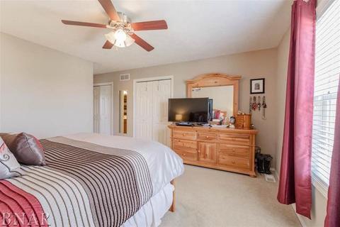 1101 Teegan, Normal, IL 61761 photo 17