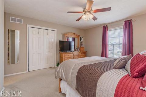 1101 Teegan, Normal, IL 61761 photo 18