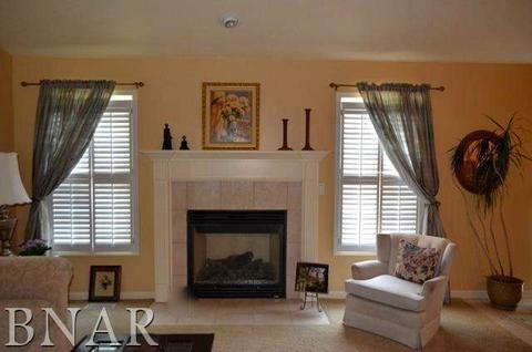 326 Fieldcrest, Normal, IL 61761 photo 8