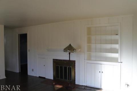 6 Maple Pl, Normal, IL 61761 photo 2