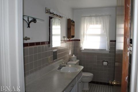 6 Maple Pl, Normal, IL 61761 photo 5