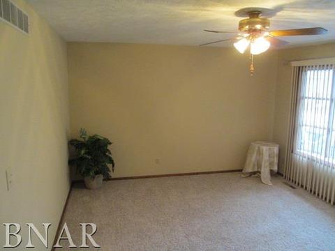1815 Taft, Normal, IL 61761 photo 3