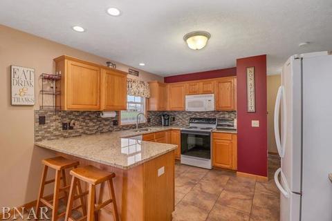 1803 Setter St, Normal, IL 61761 photo 11
