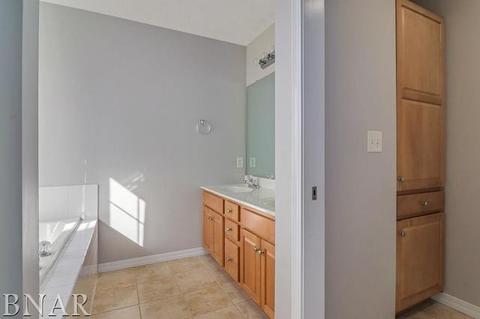 1717 Fraser Dr, Normal, IL 61761 photo 26