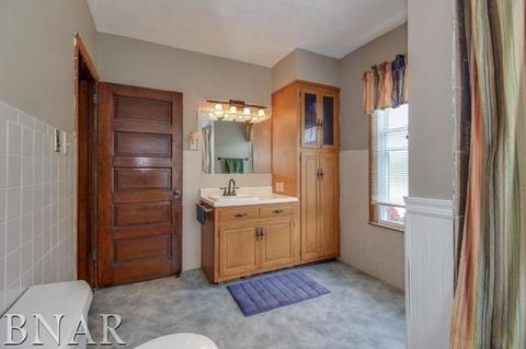215 E Washington St, Carlock, IL 61725 photo 21