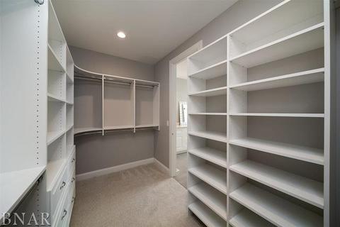 752 Canyon Crk, Normal, IL 61761 photo 17