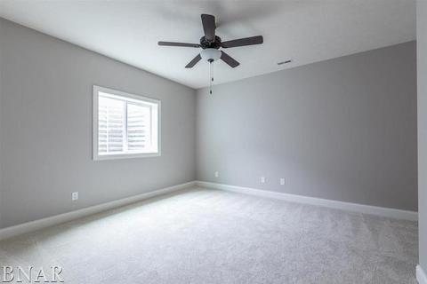 752 Canyon Crk, Normal, IL 61761 photo 29