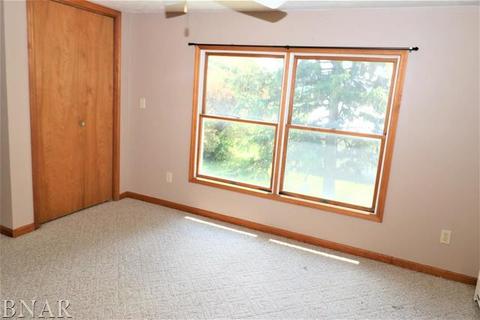 2221 W Raab Rd, Normal, IL 61761 photo 12