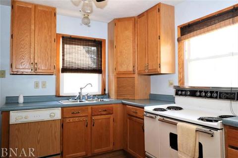 2221 W Raab Rd, Normal, IL 61761 photo 7