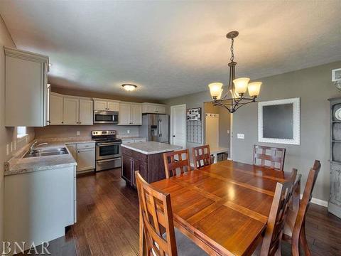 3616 Silverado, Normal, IL 61761 photo 12