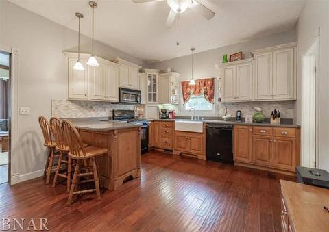 707 E Center St, Le Roy, IL 61752 photo 15