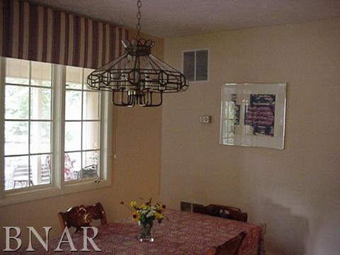 5 Kent Dr, Normal, IL 61761 photo 24